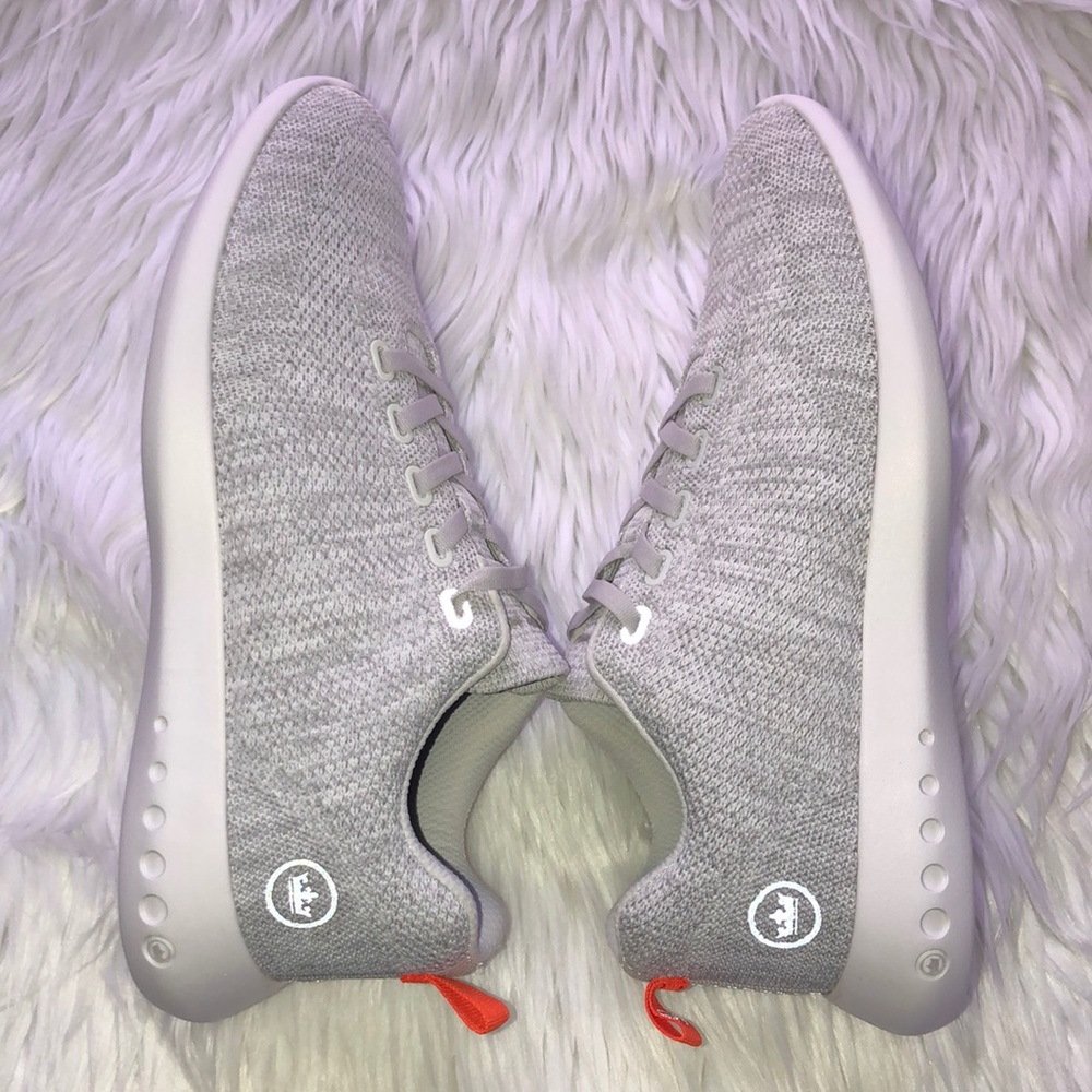 PETER MILLAR Hyperlight glide sneakers NWT